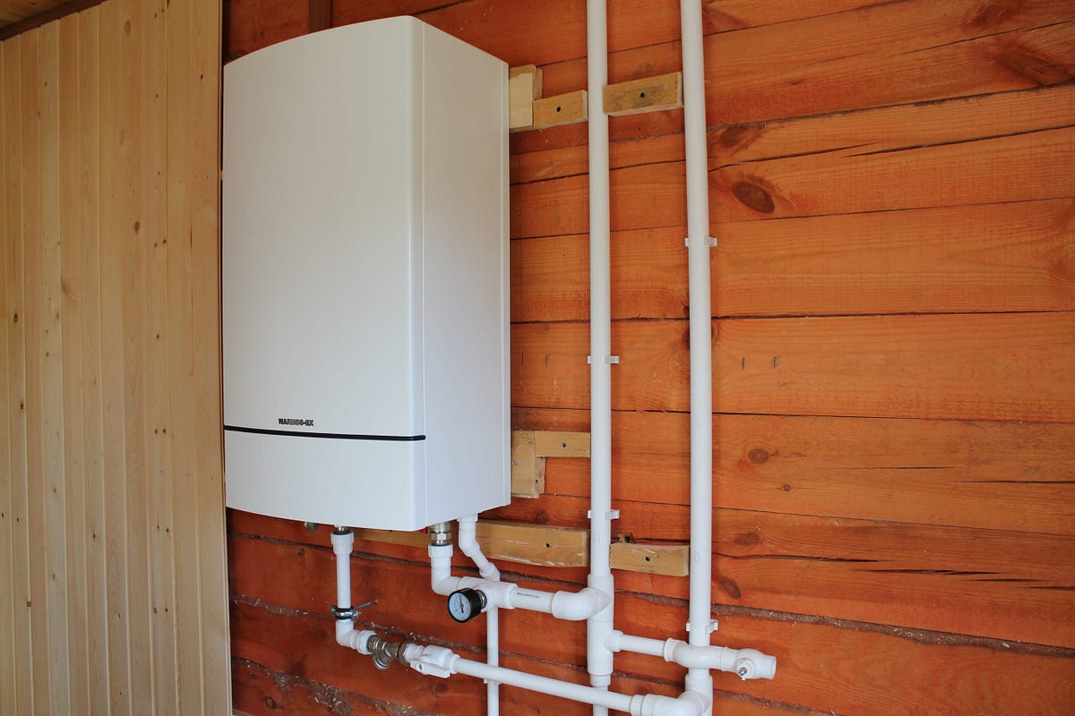 How Does a Tankless Water Heater Affect Home Energy Savings? Combi