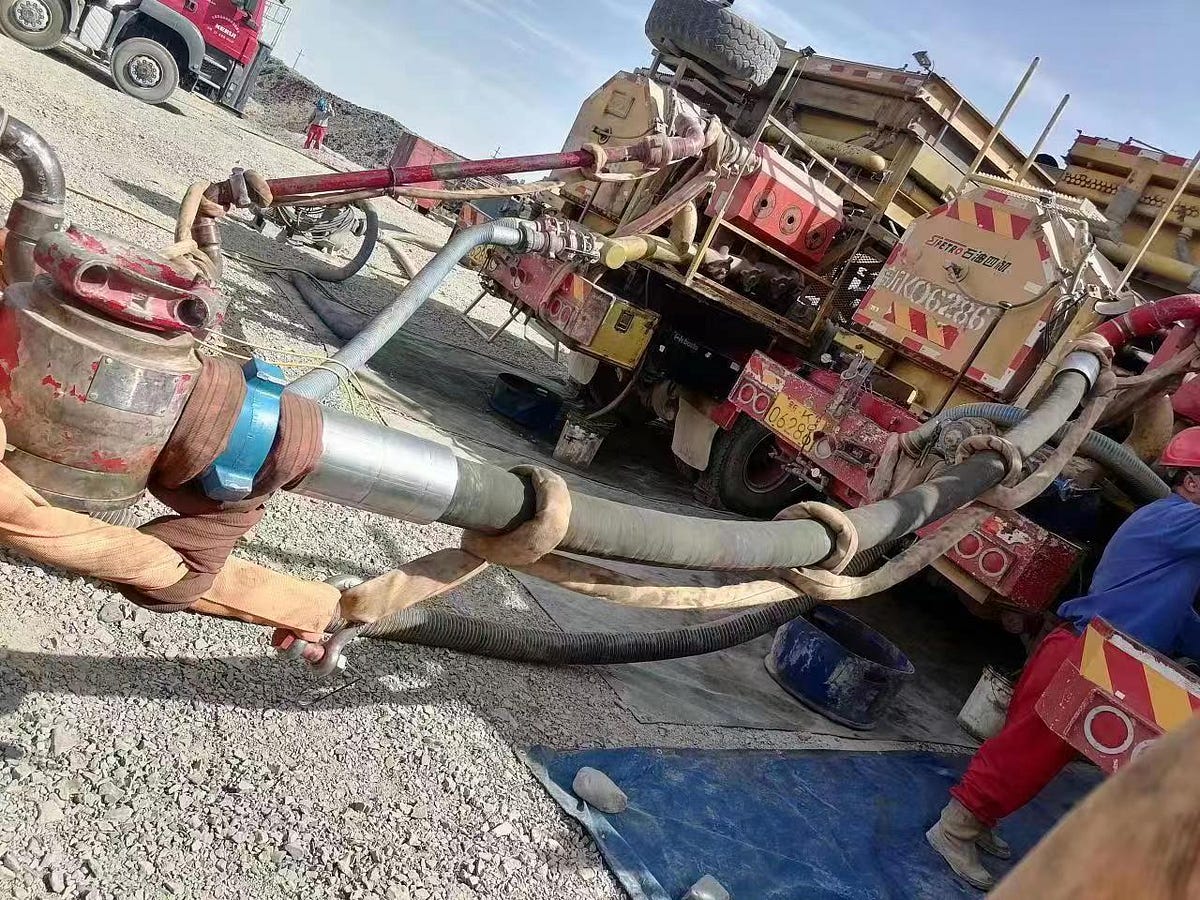 Types of Air Hoses. Air hoses are used to move air from one… by hose