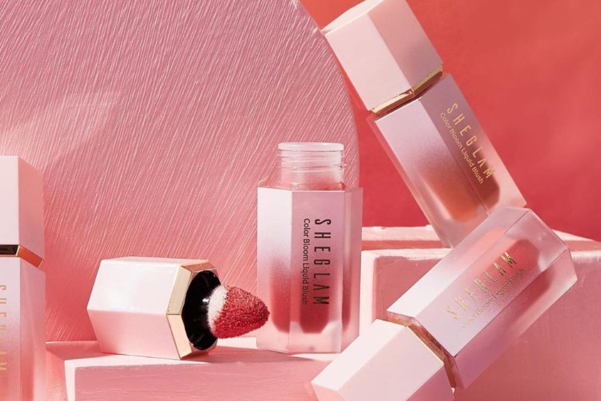 The Secret to a Radiant Matte Glow: Discover Color Bloom Liquid Blush in Lahore