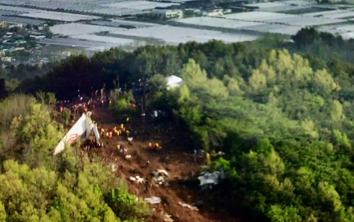 Missing the Point: The crash of Air China flight 129 | by Admiral ...