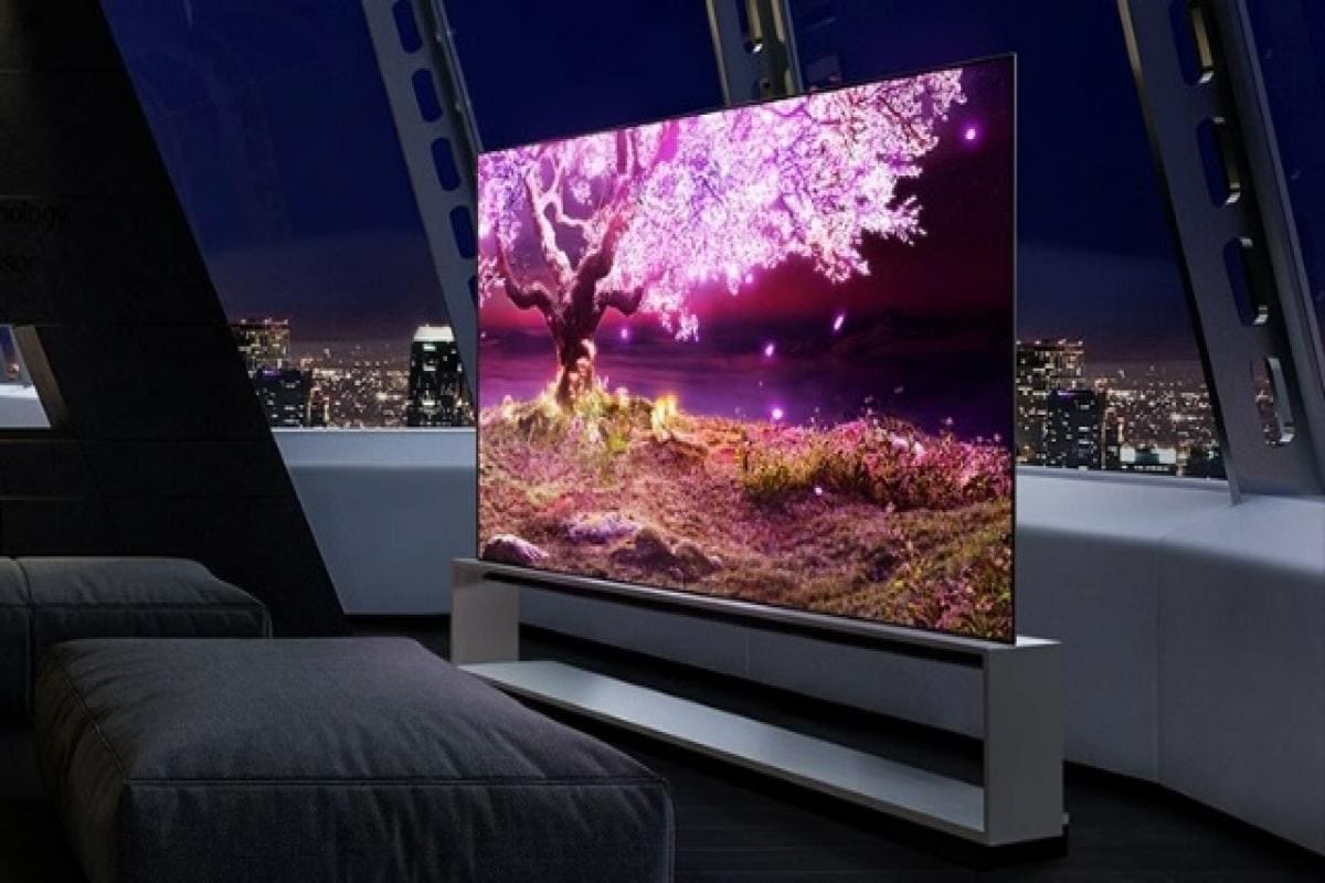 OLED Displays Explained. Why Are They Dominating the Market? by