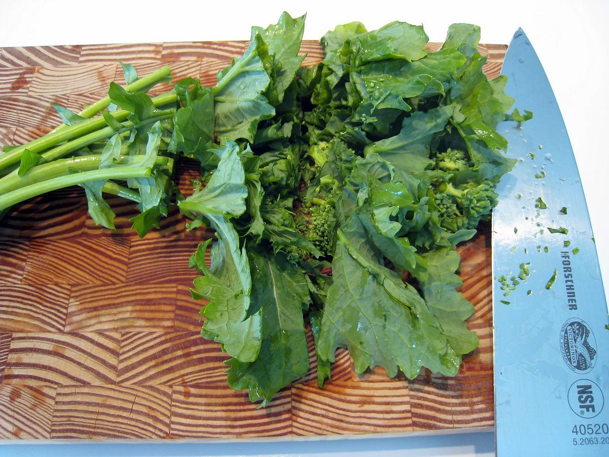 What’s the Difference between Broccoli, Broccolini, and Broccoli Rabe