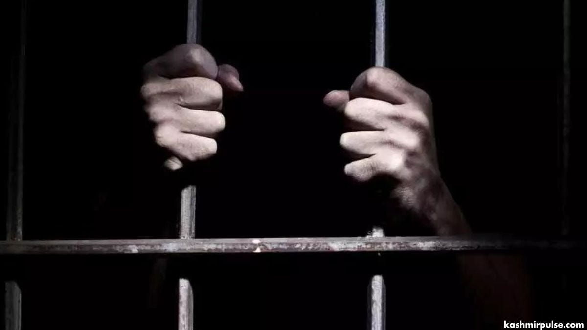 Six suspected OGWs, including minor, arrested with arms in Qazigund