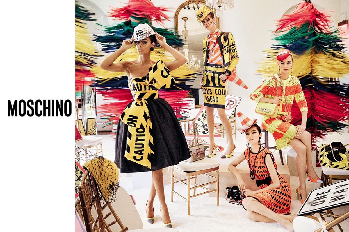 Costume di outlet moschino