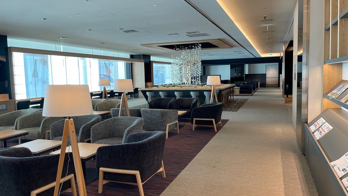 Review: Royal Lounge (Sapporo New Chitose Airport)