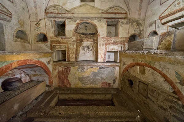 A 2000-Year-Old Sealed Tomb Beneath the Vatican Revealed Something Completely Unexpected. | by Beyond Truth | Lessons from History | Medium