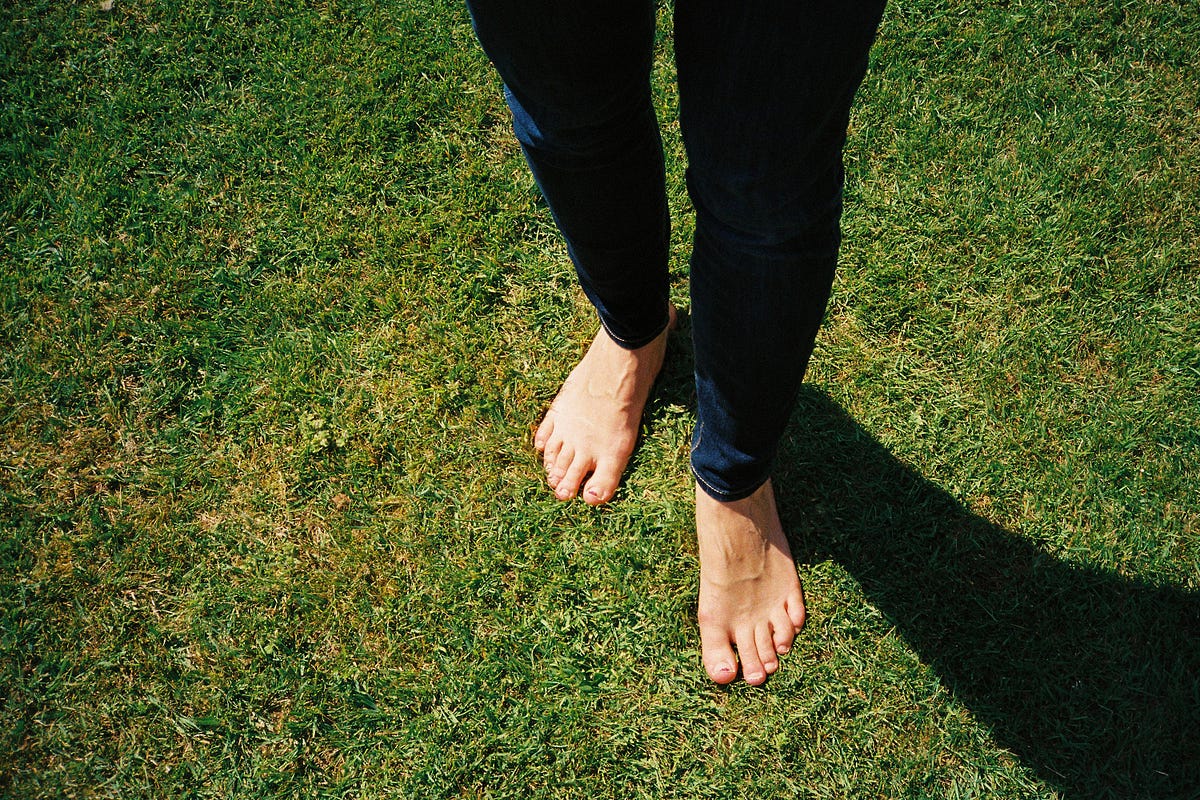 Why You Should Spend Time Walking Barefoot Every Day | by Markham Heid |  Elemental