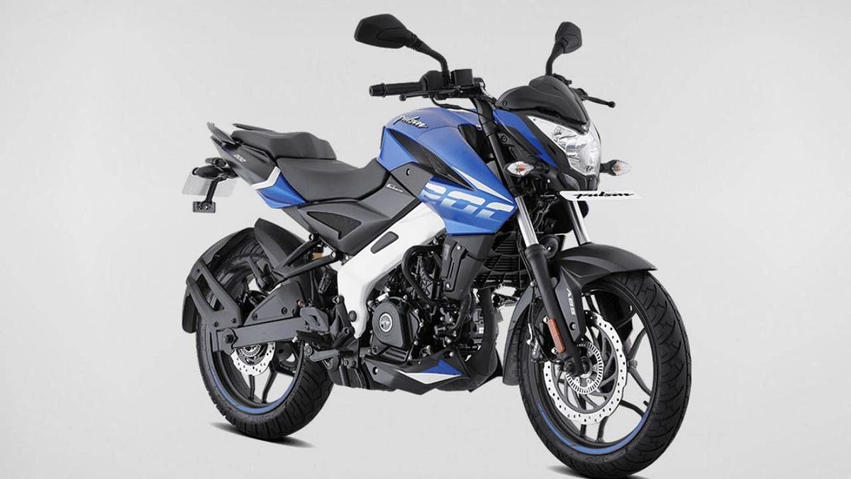 Bajaj Pulsar NS200 vs KTM 200 Duke Comparison by Automobile News