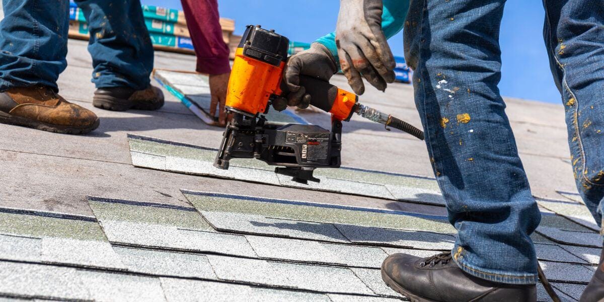 10 MustKnow Tips For Finding The Best Commercial Roofing Company In