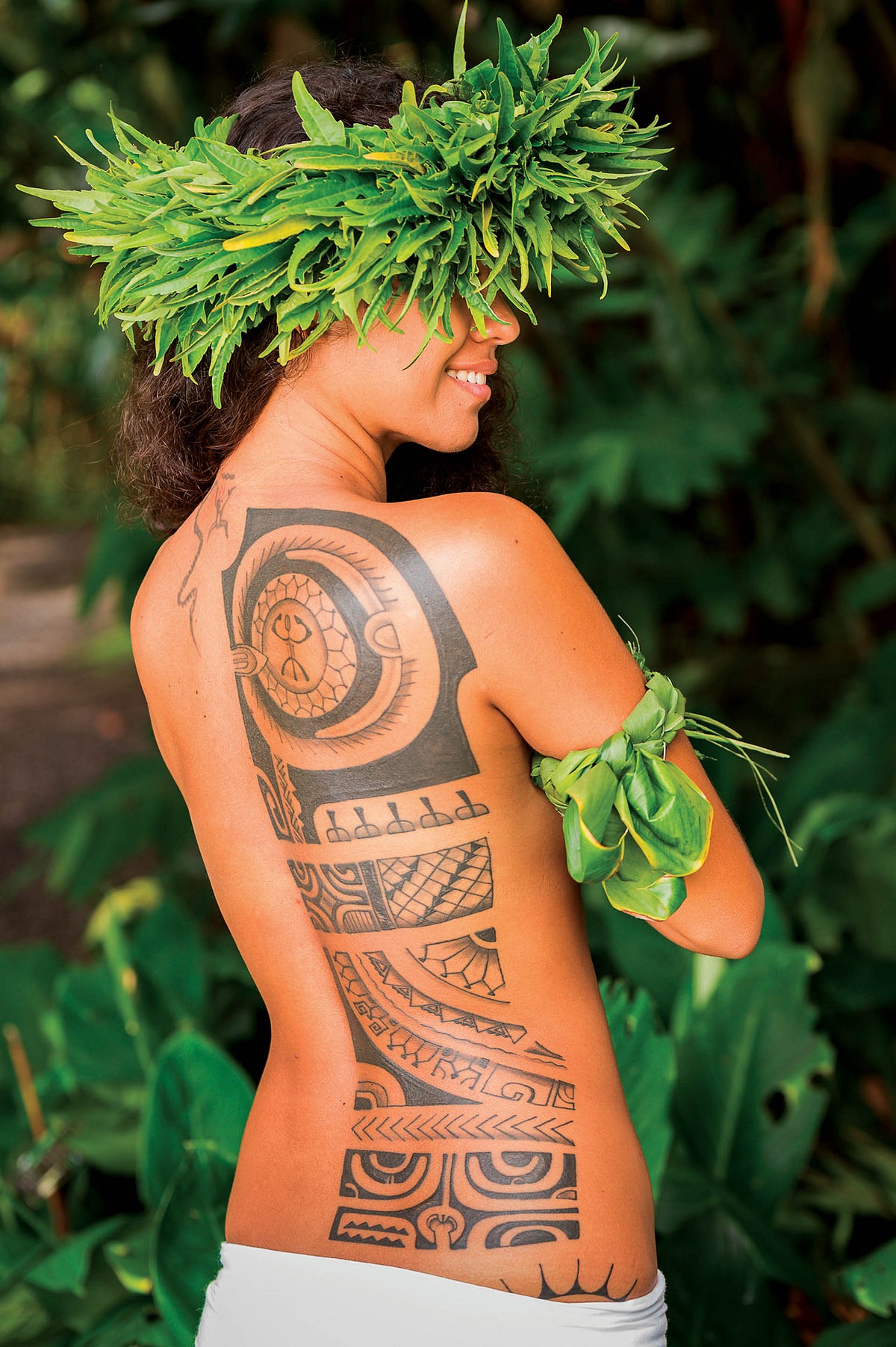 Hawaiian Sun Face Tattoo On Shoulder Polynesian Tattoos  फट शयर