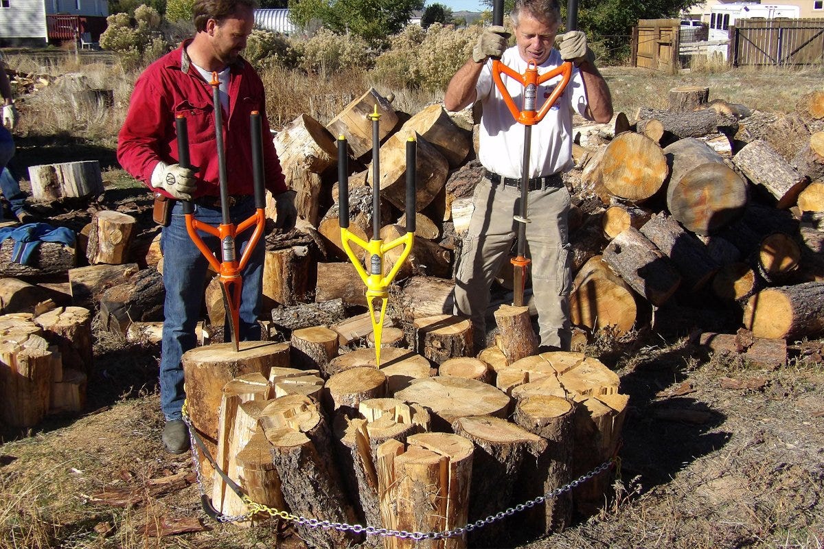 Fendeur de bûches : 4 inventions innovantes pour couper du bois de