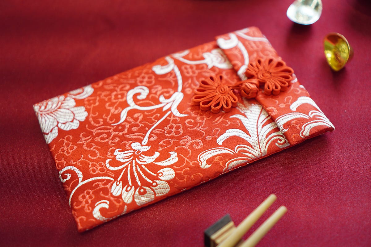 The Gentle Art of Blessing: Korea’s “Sebaetdon” Tradition