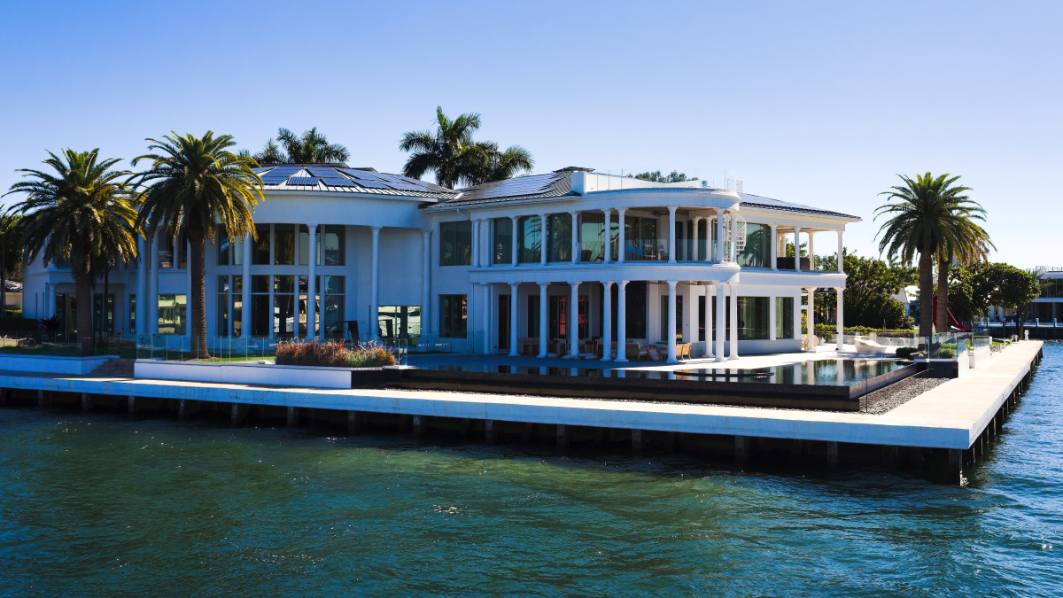 Luxury Beachfront Homes in Florida The Ultimate Guide DonaldMaycott
