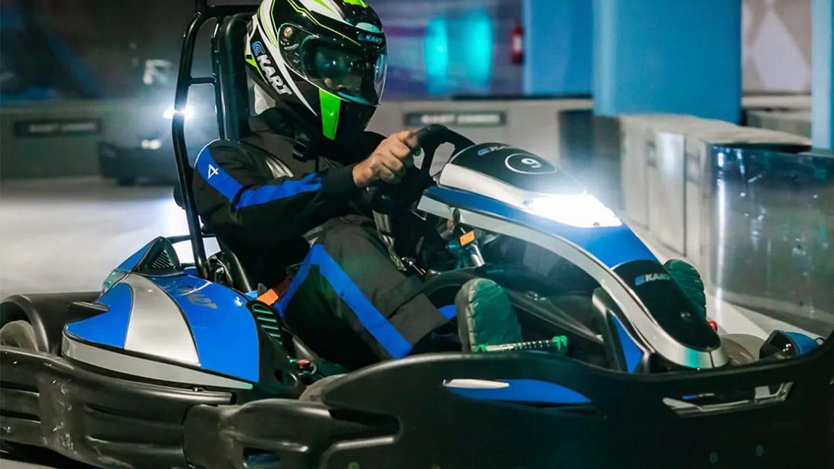 Electric Go Kart Racing Tips and Tricks Master the Track Like a Pro by EV KNOT Medium