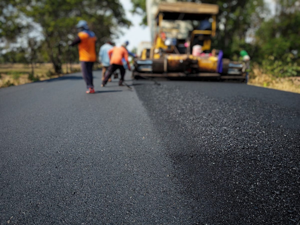 How Much Does Asphalt Paving a Driveway Cost in Germantown, MD? by
