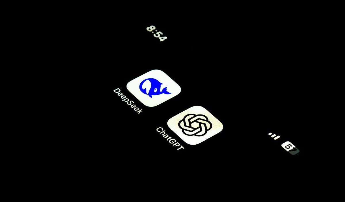 DeepSeek vs ChatGPT: Which AI Model Wins in User-Friendliness for 2025?