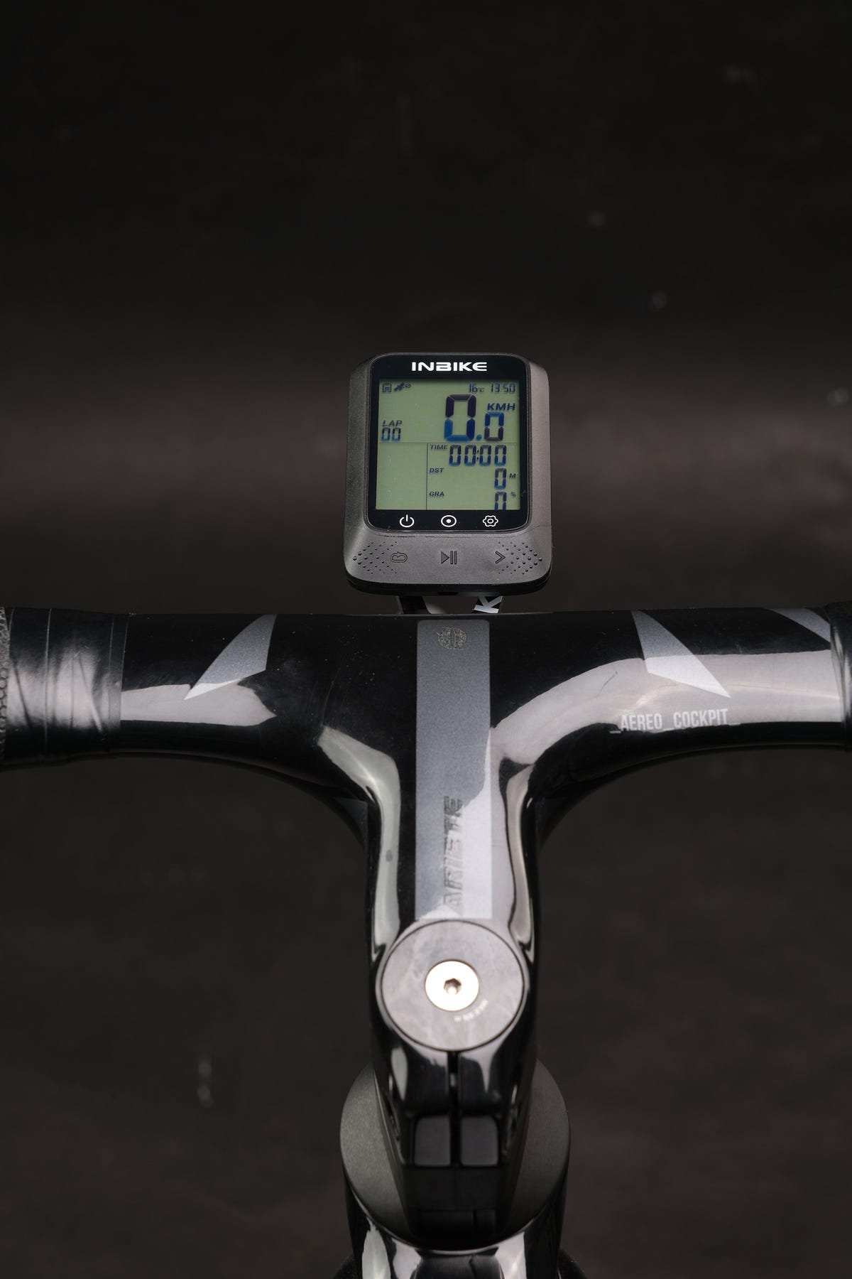 Elevating Your Cycling Experience: A Guide To Wireless Gps Installation 