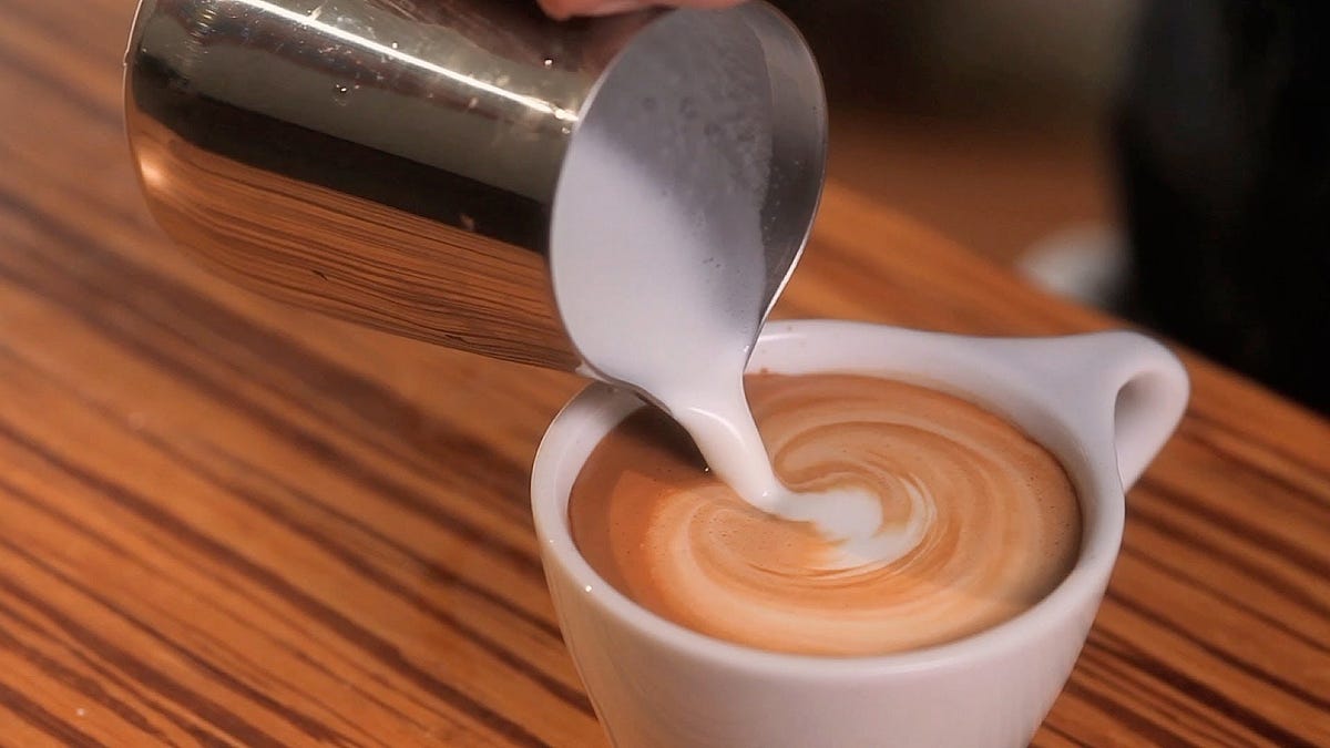 Easy Homemade Lattes (Cafe Latte) - Smells Like Home