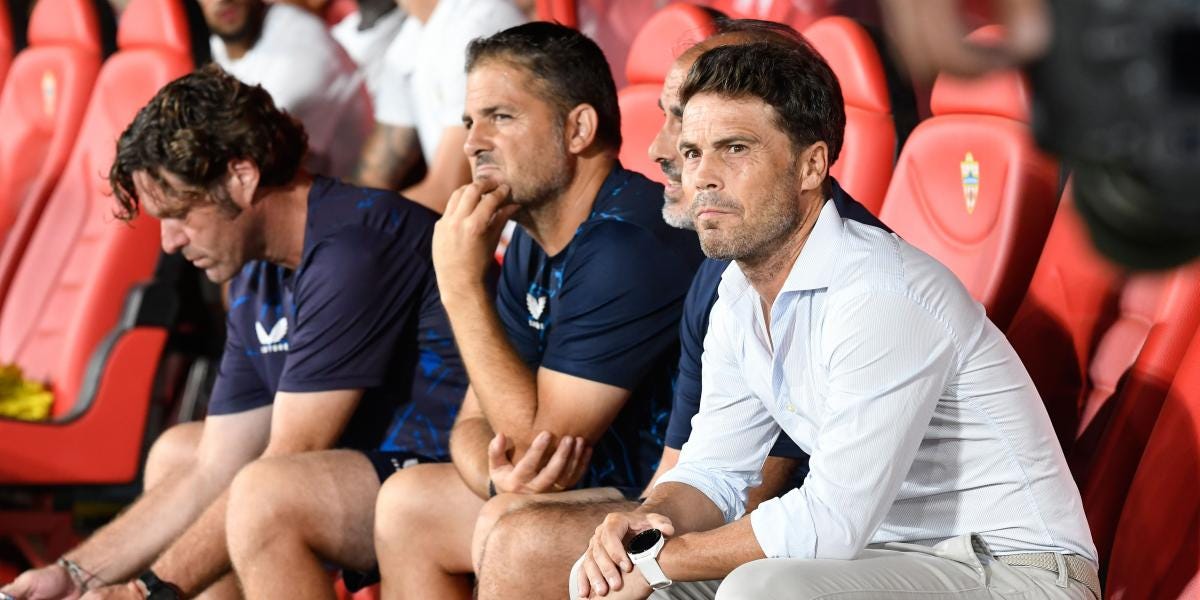 Rubi, coach d’Almería après sa victoire sur le Barça : « Nous avons fait un travail extraordinaire…