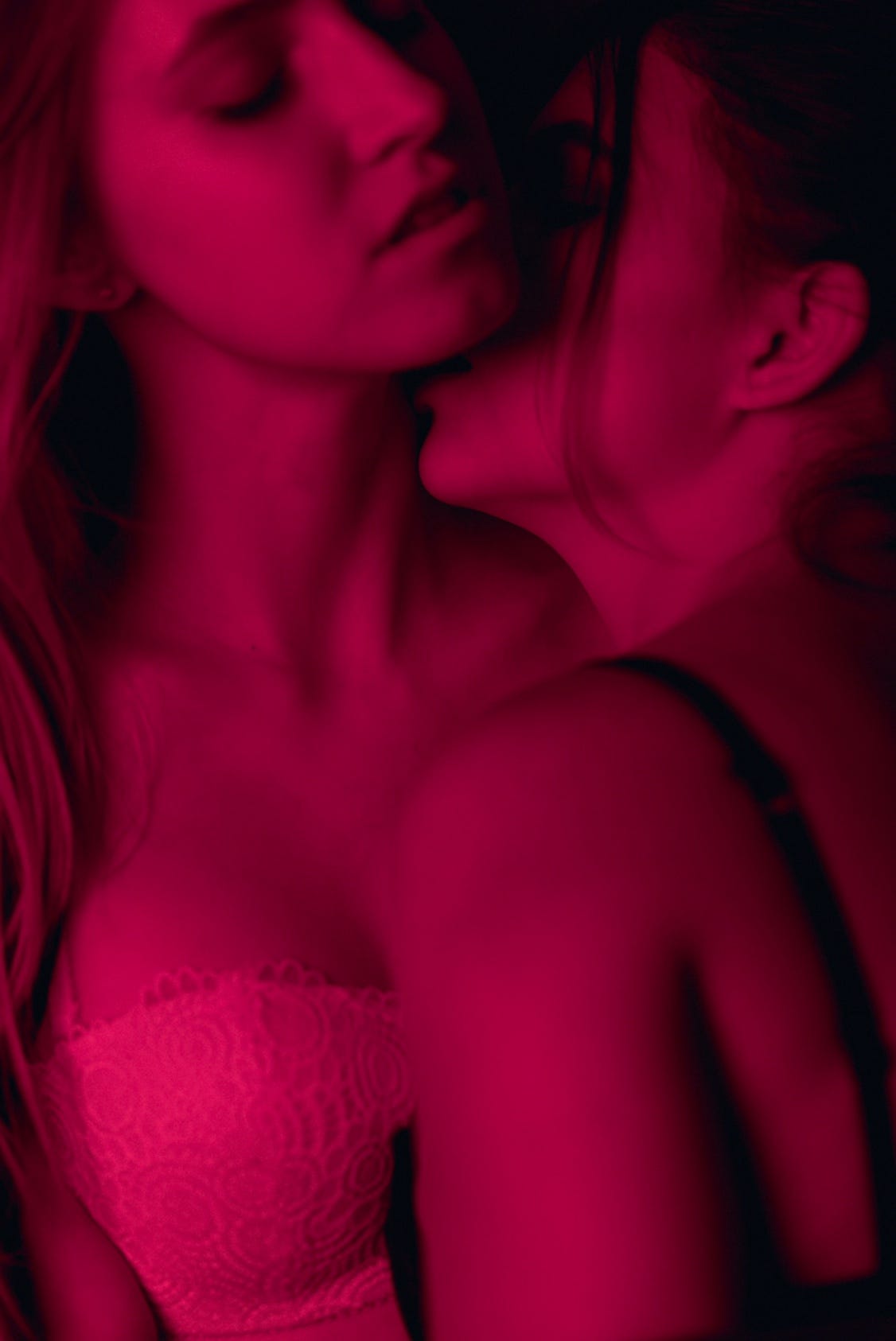Going to a Sex Club Can Improve Your Relationship by Elle Silver In Vain Asylum Medium