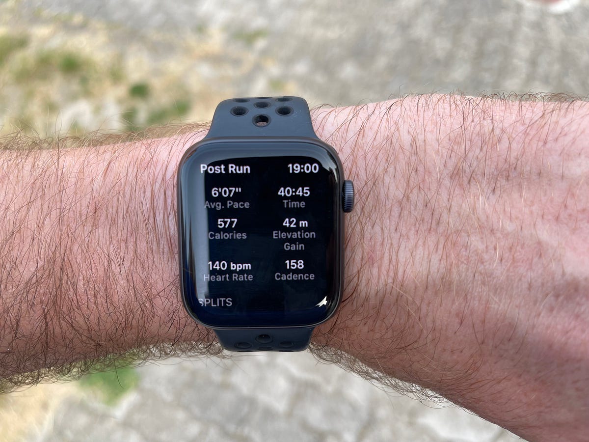 Apple Watch Nike SE 44 mm. Najbolji omjer funkcija i cijene… | by Matt  Marenic | Blog: mattmarenic.com