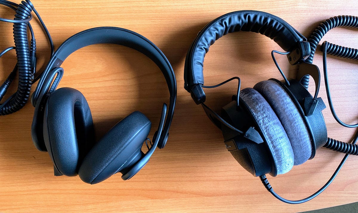 Headphone Showdown: AKG K371 Vs Beyerdynamic DT770 Pro | by Alex Rowe |  Medium