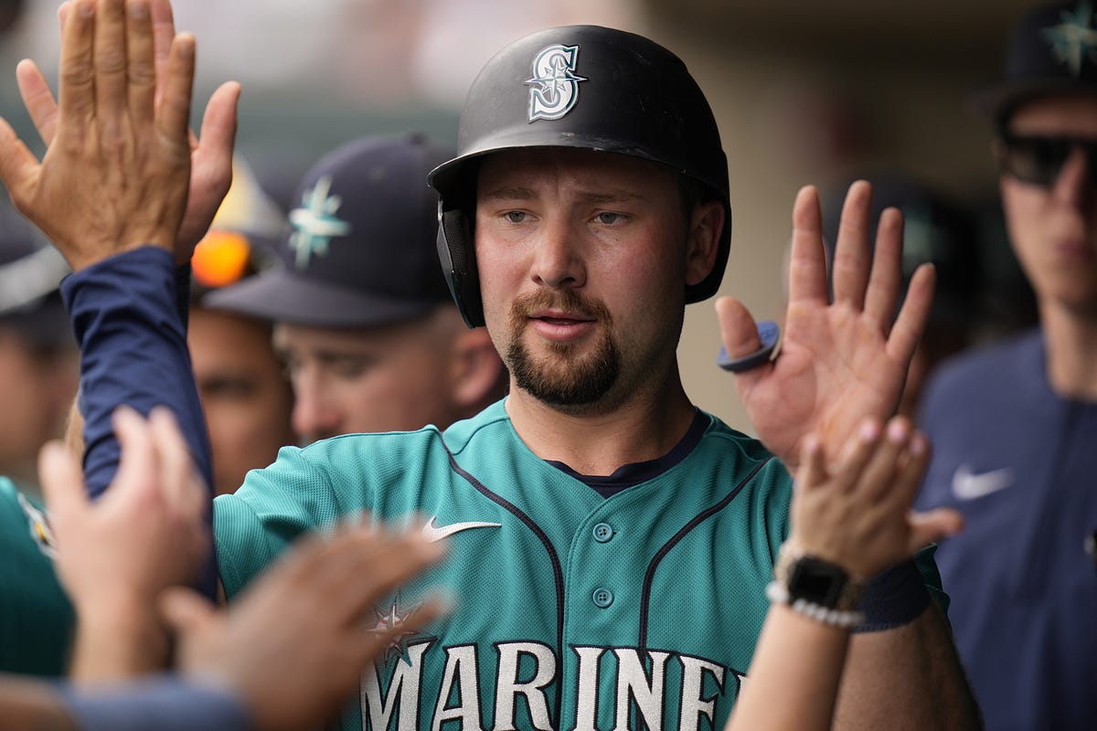 Mariners Continue Winning Streak Against Oakland by Mariners PR