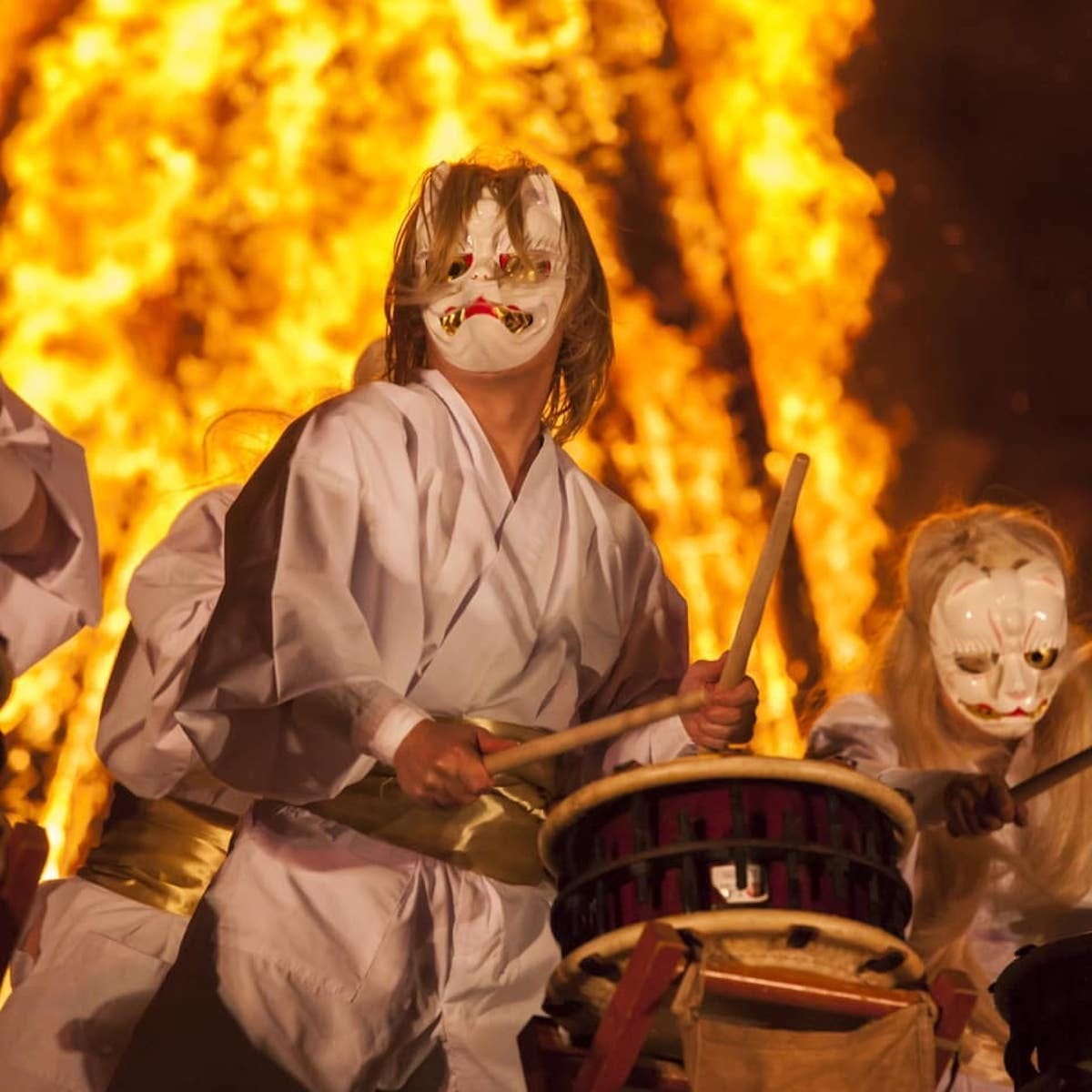 【5月】以火攻火!撲熄山神怒火,栃木縣的御神火祭 - 是日日本 - Medium