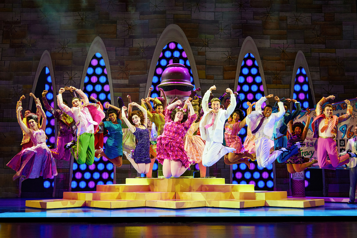 Image of: Hairspray is a 1960s cartoon come to life — now in San Francisco