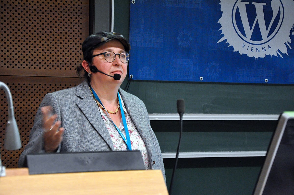 15 16 Auszeit — Uni oder Hochschule, was ist was? by Angelika