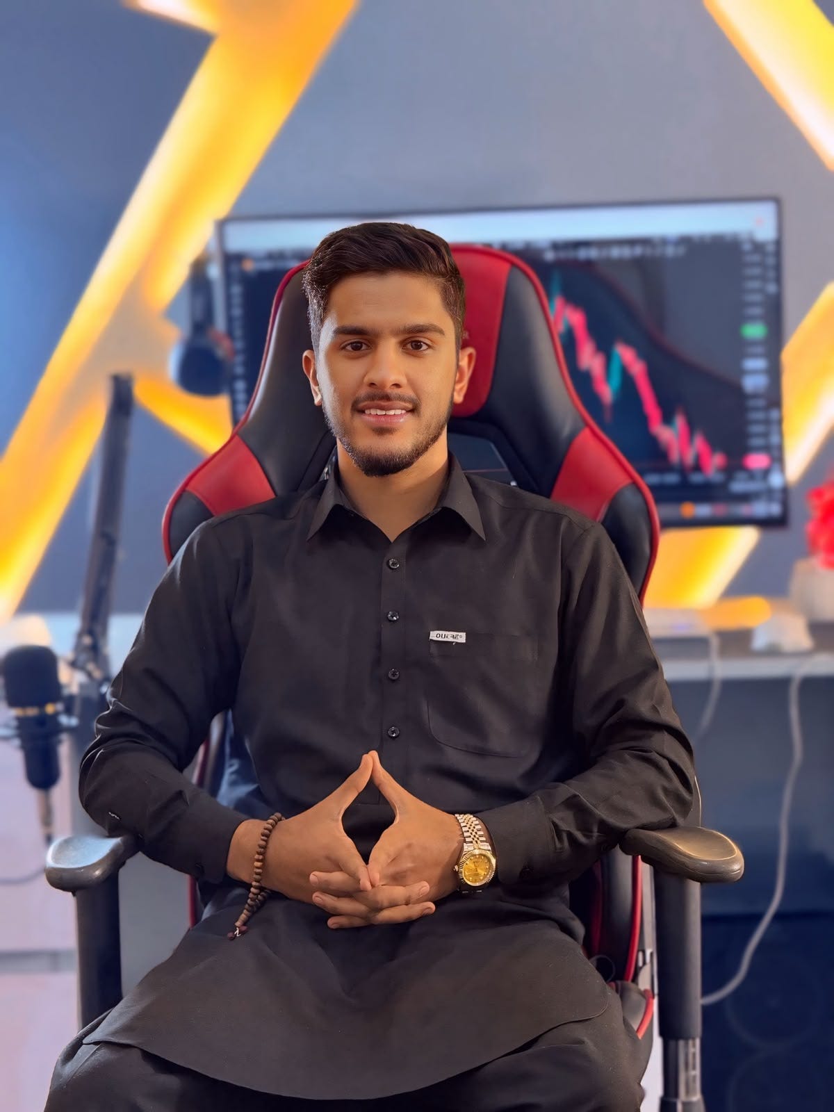 Ahsan Sardar — Pakistani Trader | Founder of AK Forex Community | Member of the Chamber of Commerce