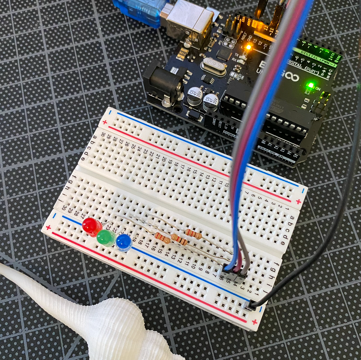 Lab 2: Digital I/O with Arduino Boards | by Anqi (Angie) Song | Medium
