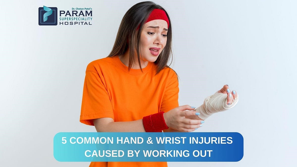 4 Common Hand & Wrist Injuries Caused By Working Out Explained By The