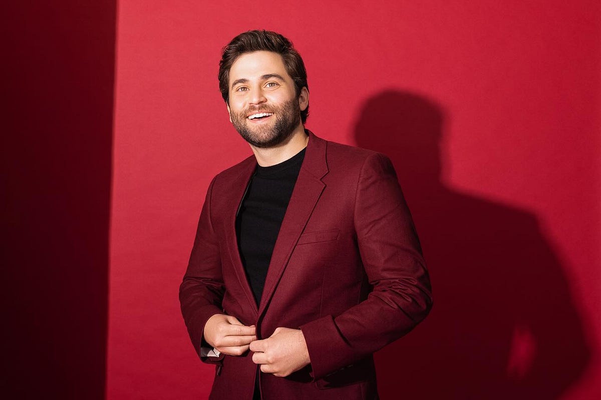 Jake Borelli Inspiring Weight Gain: How He Did It? by Dilawar Mughal