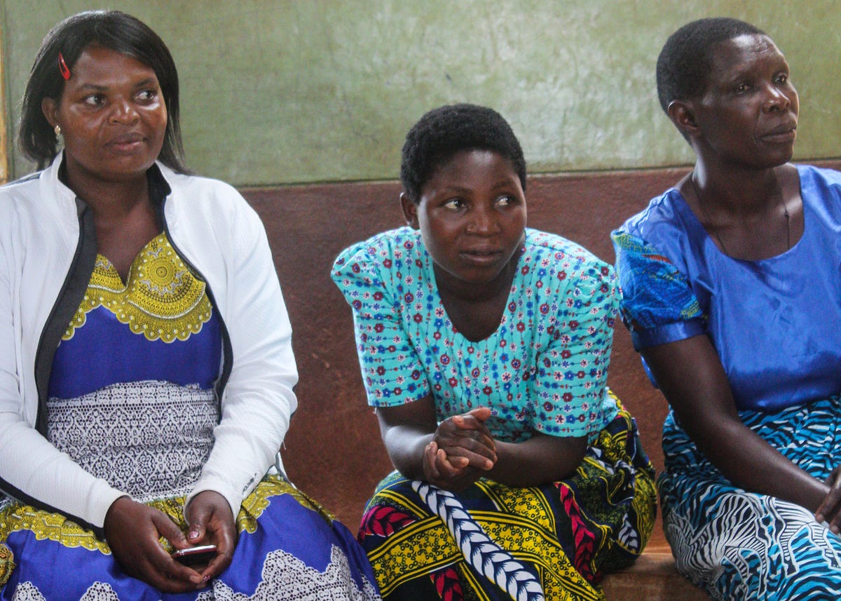 Women lead sanitation improvements in Malawi, one latrine at a time ...