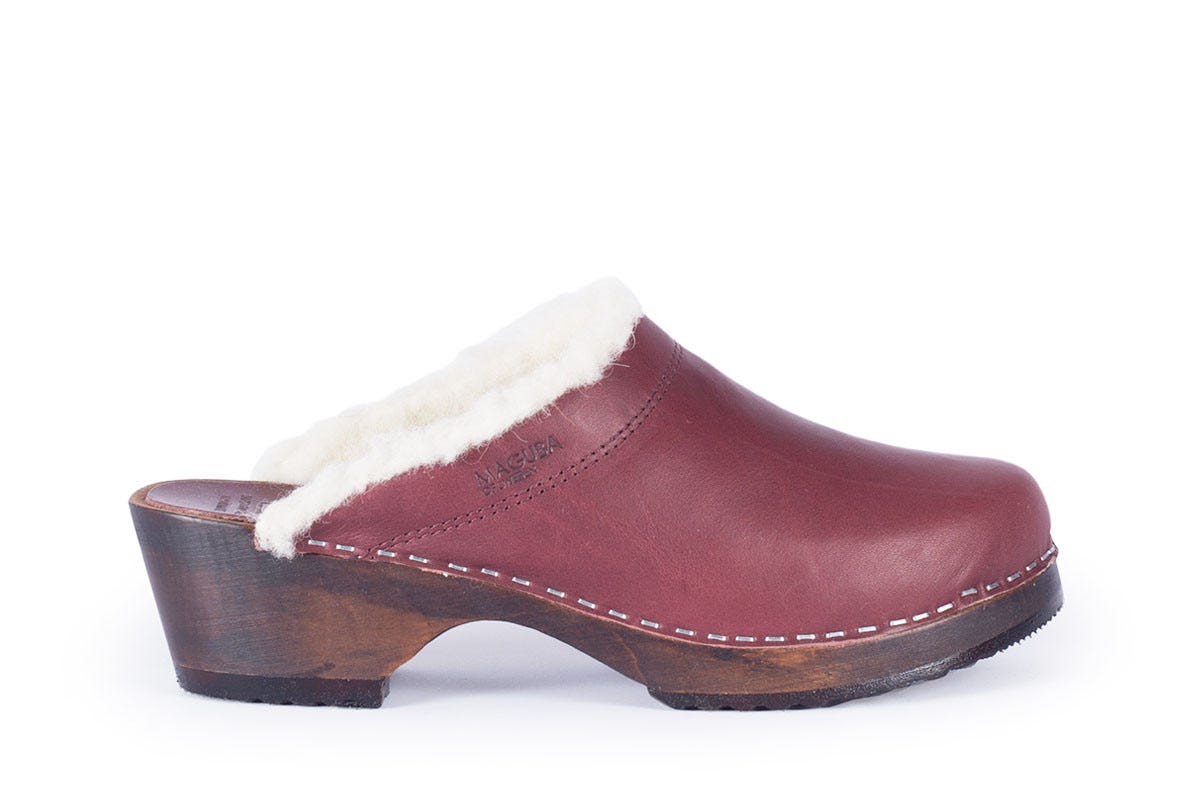 Wooden store womens clogs