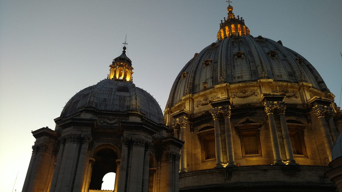 Rocks. So, I went to Rome. | by Vinícius Franco | Medium