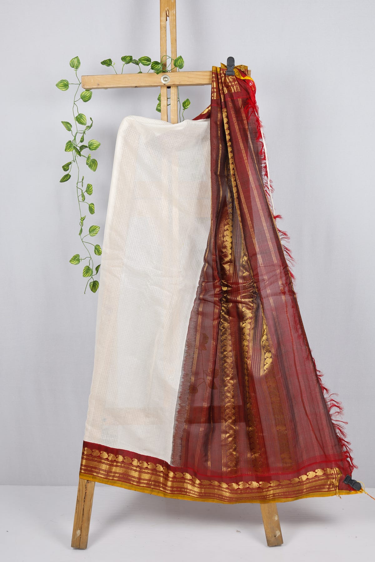 How to drape cotton gadwal saree. Did you brought a cotton gadwal saree ...