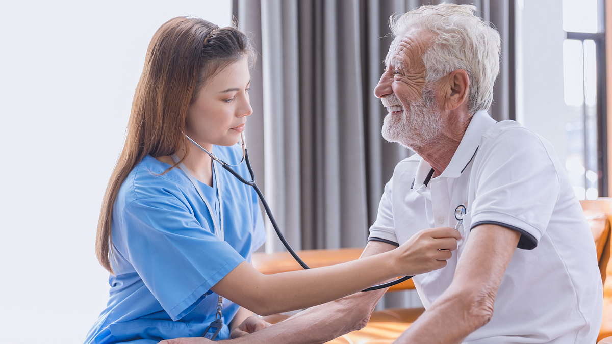 Why Home Care is a Preferred Option for Elderly Care in Ontario by