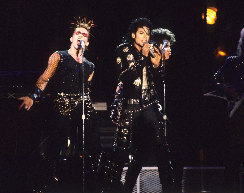 My 5 Favorite Live Performances by Michael Jackson, by Deante L. Young