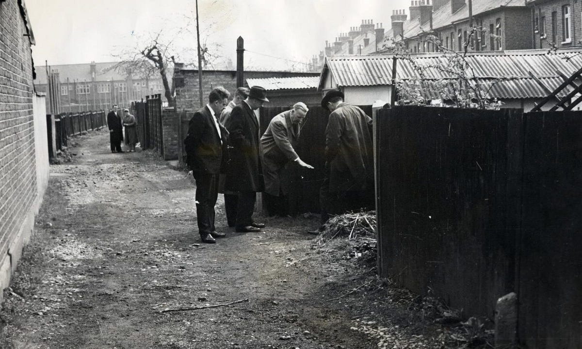 Jack The Stripper. The Hammersmith Nude Murders by Lolly True crime