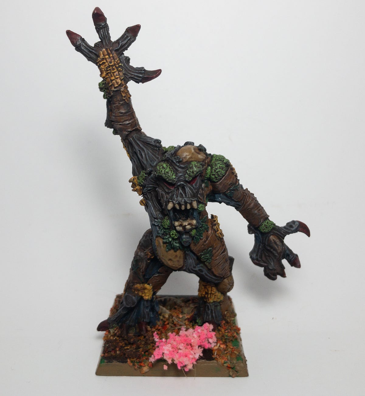 Wood Elves — The Old World's forest defenders | by Luke Frostick