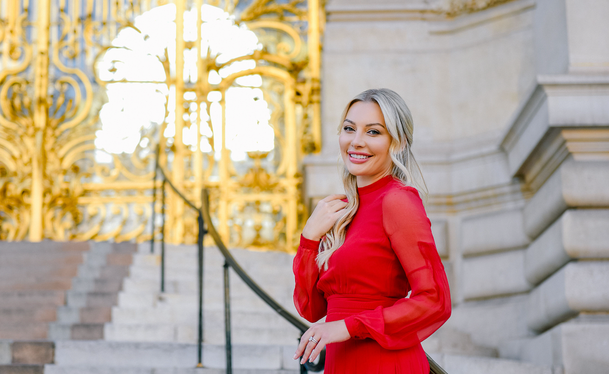 5 Things Elegant Ladies MUST Avoid In Fall by Anna Bey Medium