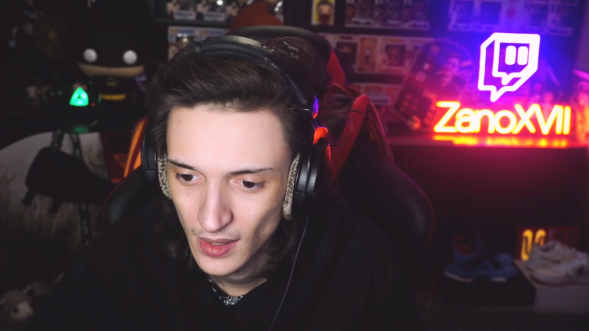 Twitch exclusive award for streamers with 10k subs Medium