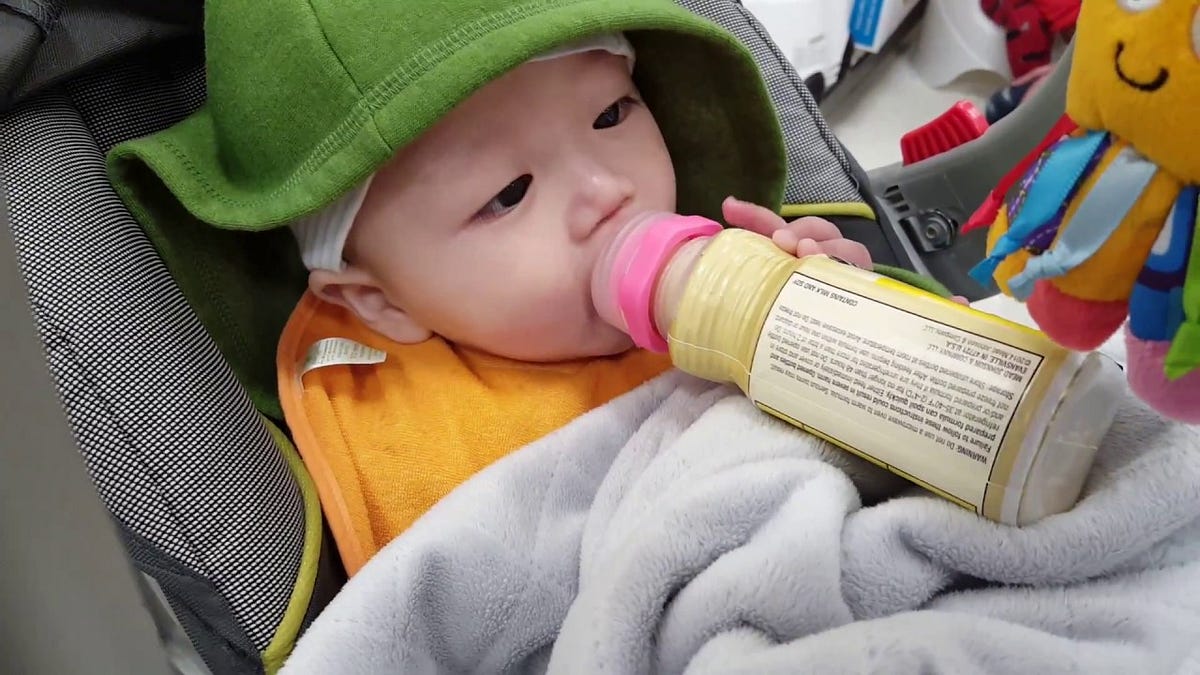 Different Bottles and Nipples for Babies by Babys World Medium