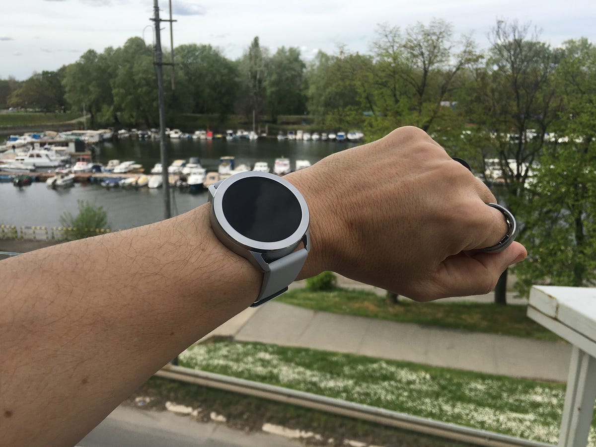 Navigating the Xiaomi Watch S3: A Review of Its Design and Performance ...