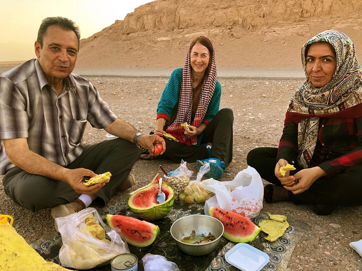 Learning the Art of Picnic in Iran | by Jan Cornall | High Season Low