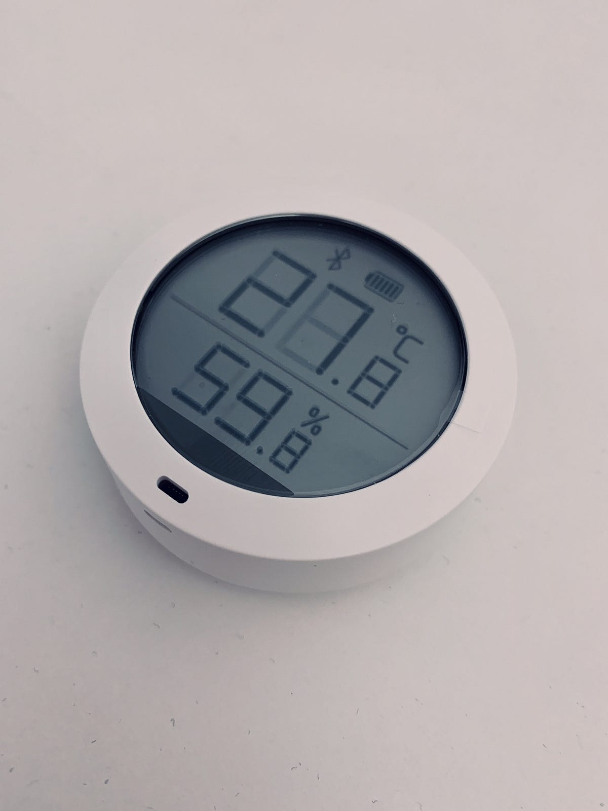 Use Xiaomi Mi Bluetooth Temperature and Humidity Sensor as HomeKit  accessory [UPDATE 23.12.2019], by Mr. Jakub