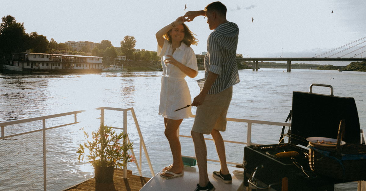 3 Types of Men Have Affairs: Exploring the Motivations of Cheating | by