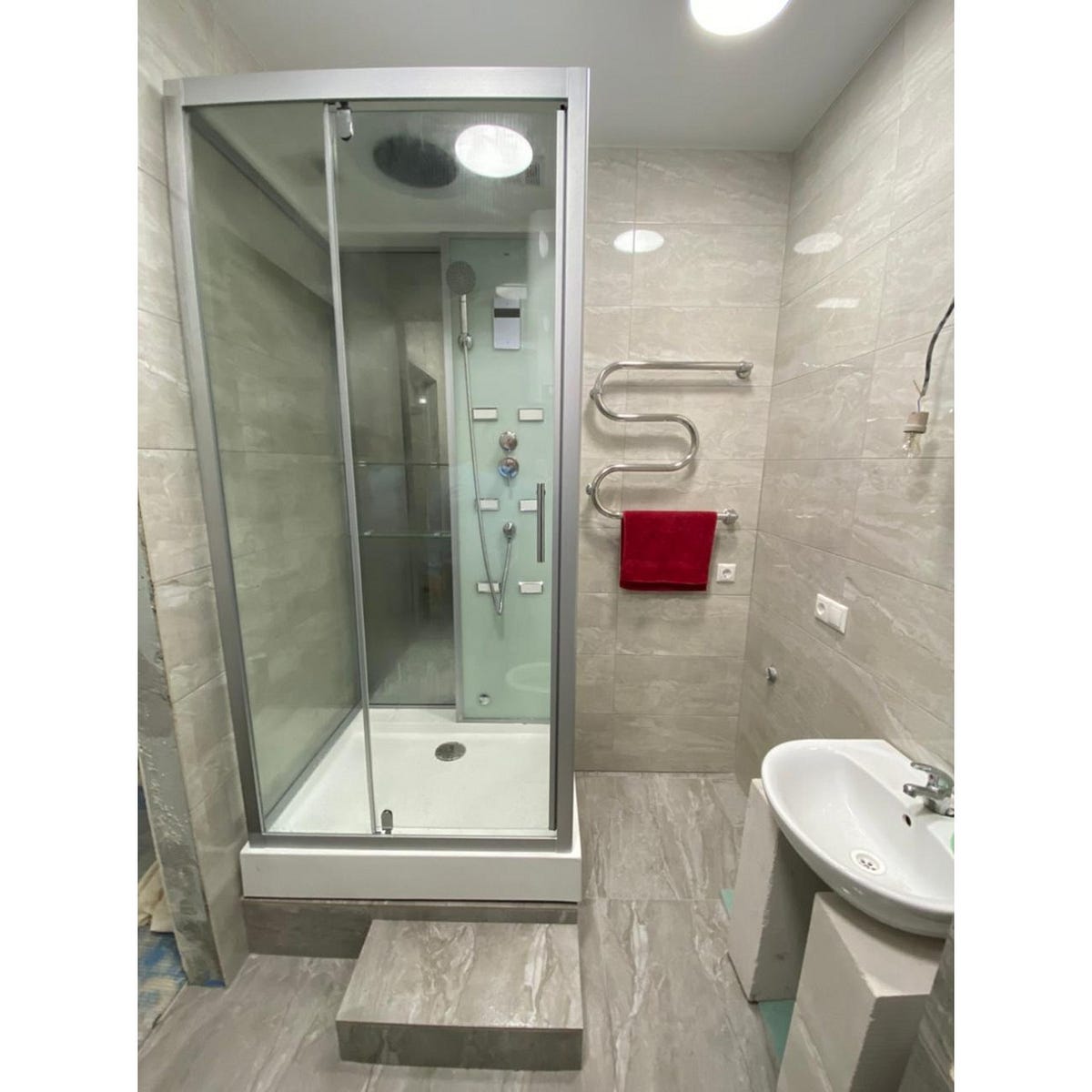 Bathroom Glass Partition in Mumbai by Orrlee Enterprise Medium